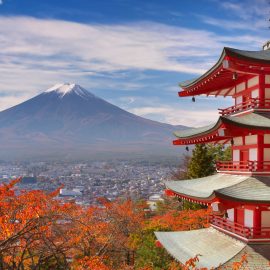 Chureito pagoda and Mount Fuji, Japan