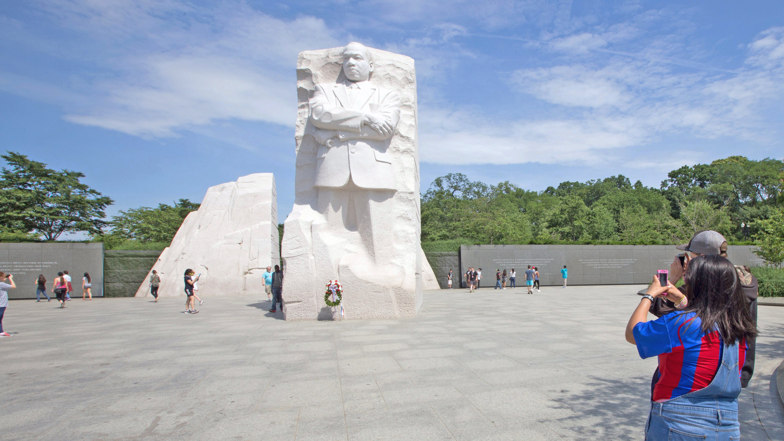 Interesting facts about the Martin Luther King, Jr. Memorial - WorldStrides