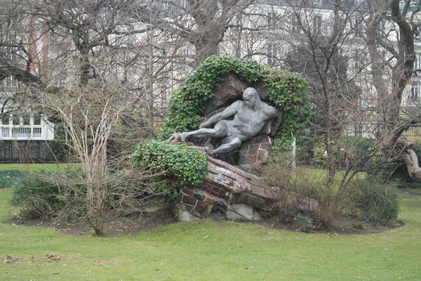 Teach Through Educational Travel: Luxembourg Gardens | WorldStrides