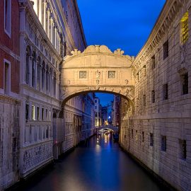 Travel with students to Venice, Florence, Capri and Sorrento, Italy