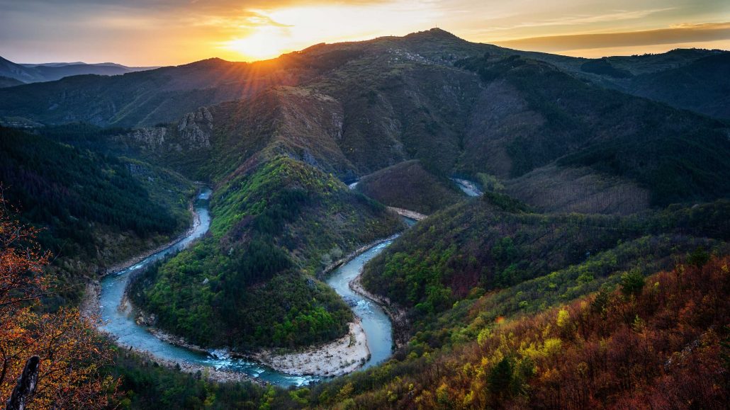 Arda-river-Eastern-Rhodopes-Bulgaria